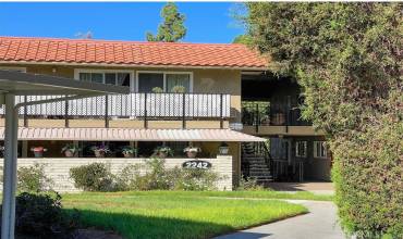 2242 Via Puerta B B, Laguna Woods, California 92637, 2 Bedrooms Bedrooms, ,1 BathroomBathrooms,Residential,Buy,2242 Via Puerta B B,SR24191382