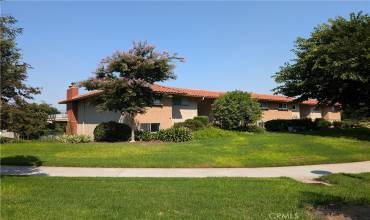 3014 Via Buena Vista N, Laguna Woods, California 92637, 2 Bedrooms Bedrooms, ,2 BathroomsBathrooms,Residential,Buy,3014 Via Buena Vista N,OC24185777