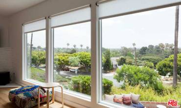 3118 21ST Street, Santa Monica, California 90405, 3 Bedrooms Bedrooms, ,1 BathroomBathrooms,Residential Lease,Rent,3118 21ST Street,24440025