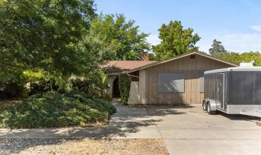 423 N Murdock Avenue, Willows, California 95988, 3 Bedrooms Bedrooms, ,2 BathroomsBathrooms,Residential,Buy,423 N Murdock Avenue,SN24190078