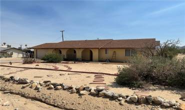 72551 Granite Avenue, 29 Palms, California 92277, 3 Bedrooms Bedrooms, ,1 BathroomBathrooms,Residential,Buy,72551 Granite Avenue,JT24192251