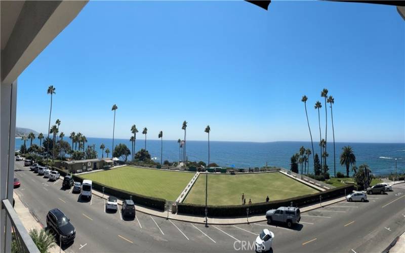 Panoramic Ocean Views from your Penthouse Suite!!!