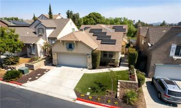 369 Poets Square, Fallbrook, California 92028, 3 Bedrooms Bedrooms, ,2 BathroomsBathrooms,Residential,Buy,369 Poets Square,SW24192890