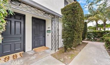 1067 Dover Drive, Newport Beach, California 92660, 2 Bedrooms Bedrooms, ,2 BathroomsBathrooms,Residential Lease,Rent,1067 Dover Drive,OC24192625