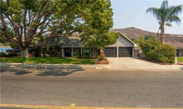 5531 Peacock Lane, Riverside, California 92505, 5 Bedrooms Bedrooms, ,2 BathroomsBathrooms,Residential,Buy,5531 Peacock Lane,CV24190867