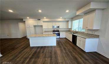 4152 E Axis Privado 101, Ontario, California 91764, 2 Bedrooms Bedrooms, ,2 BathroomsBathrooms,Residential Lease,Rent,4152 E Axis Privado 101,CV24193145