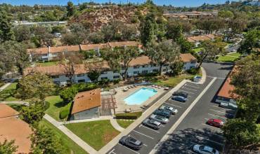 5006 Collwood Way 81, San Diego, California 92115, 2 Bedrooms Bedrooms, ,2 BathroomsBathrooms,Residential,Buy,5006 Collwood Way 81,PTP2405690