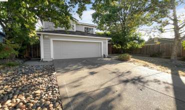 1704 Mount Hamilton Dr, Antioch, California 94531, 3 Bedrooms Bedrooms, ,2 BathroomsBathrooms,Residential,Buy,1704 Mount Hamilton Dr,41073420