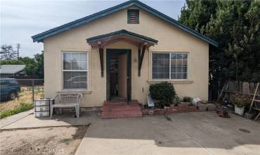 709 Washington Avenue, Madera, California 93638, 4 Bedrooms Bedrooms, ,1 BathroomBathrooms,Residential,Buy,709 Washington Avenue,MD24112674