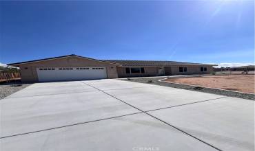 21421 Pah-Ute, Apple Valley, California 92308, 4 Bedrooms Bedrooms, ,2 BathroomsBathrooms,Residential,Buy,21421 Pah-Ute,HD24193511