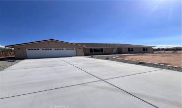 21421 Pah-Ute, Apple Valley, California 92308, 3 Bedrooms Bedrooms, ,2 BathroomsBathrooms,Residential,Buy,21421 Pah-Ute,HD24193511