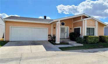 19954 Emerald Creek, Canyon Country, California 91351, 3 Bedrooms Bedrooms, ,2 BathroomsBathrooms,Residential,Buy,19954 Emerald Creek,SR24193182