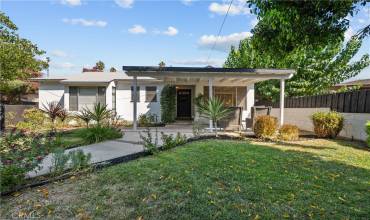 15517 Wyandotte St, Van Nuys, California 91406, 3 Bedrooms Bedrooms, ,2 BathroomsBathrooms,Residential,Buy,15517 Wyandotte St,SR24193554