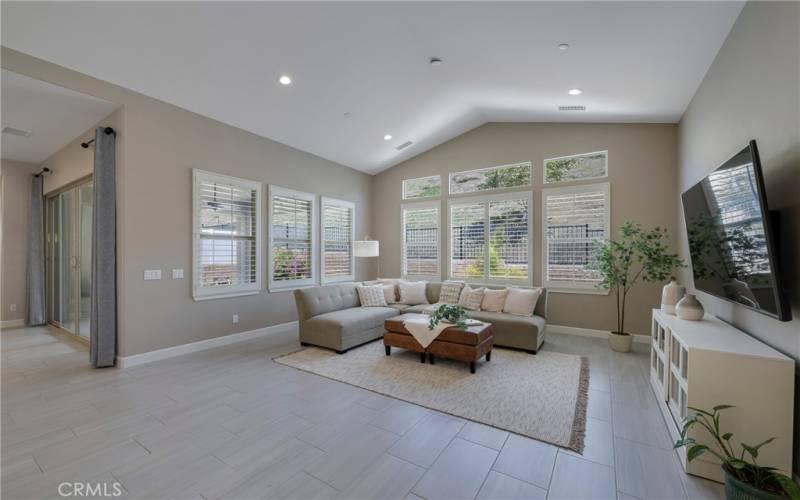 16 foot ceiling in the living room