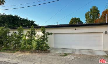 5618 Varna Ave, Valley Glen, California 91401, 3 Bedrooms Bedrooms, ,2 BathroomsBathrooms,Residential Lease,Rent,5618 Varna Ave,24440657