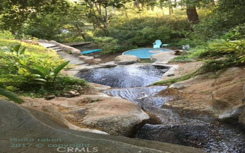 Photo taken 2017 Waterfall grotto gardens