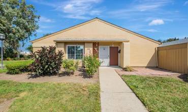 4109 Pluto Way, Union City, California 94587, 2 Bedrooms Bedrooms, ,1 BathroomBathrooms,Residential,Buy,4109 Pluto Way,ML81980500