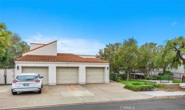 3414 Punta Alta N, Laguna Woods, California 92637, 2 Bedrooms Bedrooms, ,2 BathroomsBathrooms,Residential,Buy,3414 Punta Alta N,OC24193936