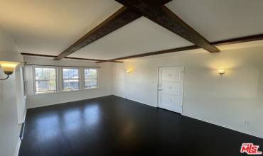 3211 W 16th Place, Los Angeles, California 90019, 2 Bedrooms Bedrooms, ,1 BathroomBathrooms,Residential Lease,Rent,3211 W 16th Place,24439693