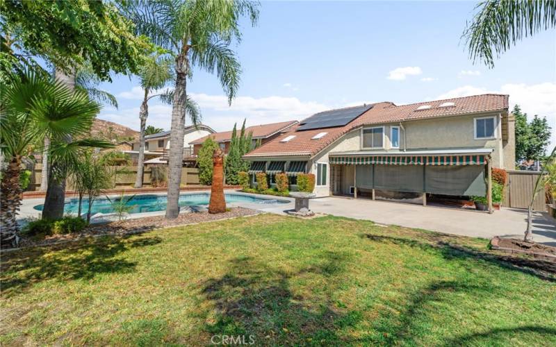 Huge Backyard and Patio