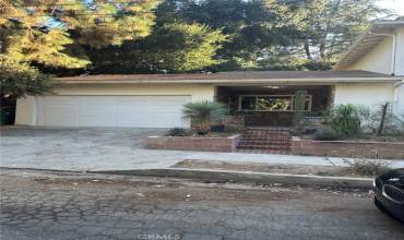 4713 Cardenas Avenue, Woodland Hills, California 91364, 4 Bedrooms Bedrooms, ,3 BathroomsBathrooms,Residential Lease,Rent,4713 Cardenas Avenue,SR24194366