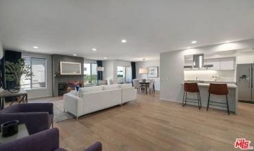 1221 N Kings Road 206, West Hollywood, California 90069, 2 Bedrooms Bedrooms, ,2 BathroomsBathrooms,Residential,Buy,1221 N Kings Road 206,24441539