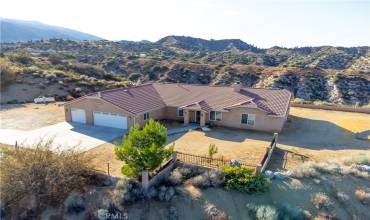 3148 Snow Court, Pinon Hills, California 92372, 4 Bedrooms Bedrooms, ,4 BathroomsBathrooms,Residential,Buy,3148 Snow Court,WS24182198