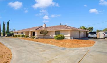 13506 Shawnee Court, Apple Valley, California 92308, 3 Bedrooms Bedrooms, ,2 BathroomsBathrooms,Residential,Buy,13506 Shawnee Court,CV24194269