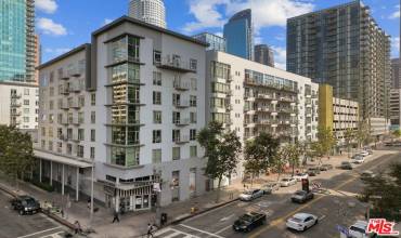 645 W 9th Street 621, Los Angeles, California 90015, 1 Bedroom Bedrooms, ,1 BathroomBathrooms,Residential,Buy,645 W 9th Street 621,24435477