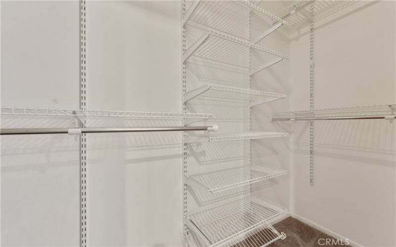 Organization in walking closet