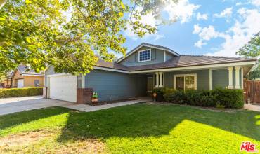 43243 Vineyard Drive, Lancaster, California 93535, 4 Bedrooms Bedrooms, ,2 BathroomsBathrooms,Residential,Buy,43243 Vineyard Drive,24441911