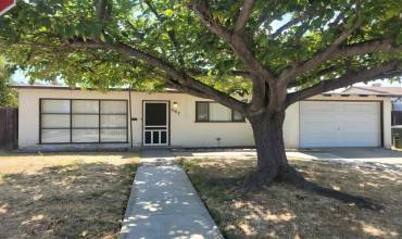 397 Lindell Avenue, El Cajon, California 92020, 2 Bedrooms Bedrooms, ,1 BathroomBathrooms,Residential,Buy,397 Lindell Avenue,PTP2405752