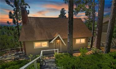 28203 Arbon Lane, Lake Arrowhead, California 92352, 3 Bedrooms Bedrooms, ,2 BathroomsBathrooms,Residential,Buy,28203 Arbon Lane,EV24195089