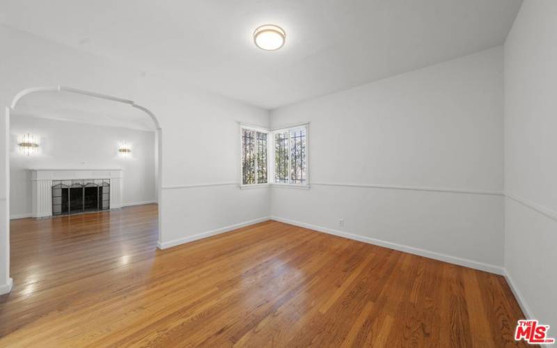 Dining Room No Staging