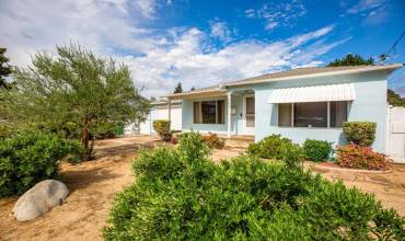 422 Division Street, King City, California 93930, 3 Bedrooms Bedrooms, ,2 BathroomsBathrooms,Residential,Buy,422 Division Street,ML81980973