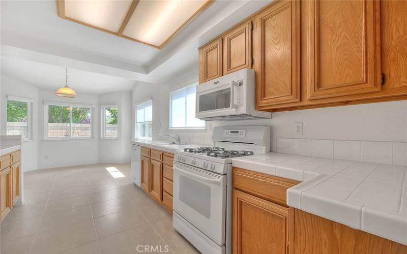 Kitchen and breakfast nook