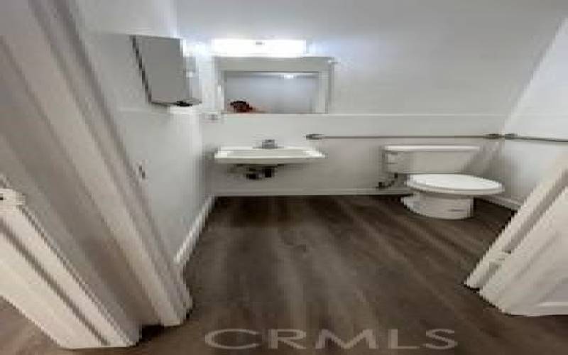 MENS BATHROOM