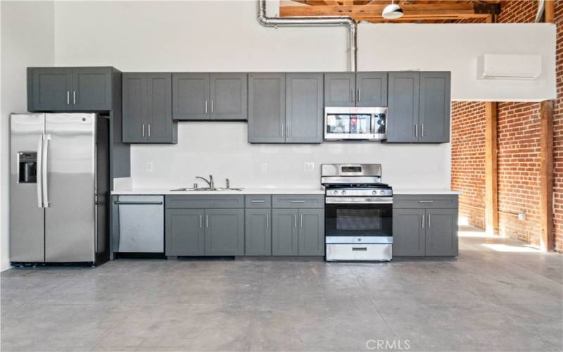 Full Kitchen with Stainless Steel Appliances