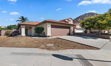 11423 Citrus Glen Lane, Fontana, California 92337, 3 Bedrooms Bedrooms, ,2 BathroomsBathrooms,Residential,Buy,11423 Citrus Glen Lane,IG24195792