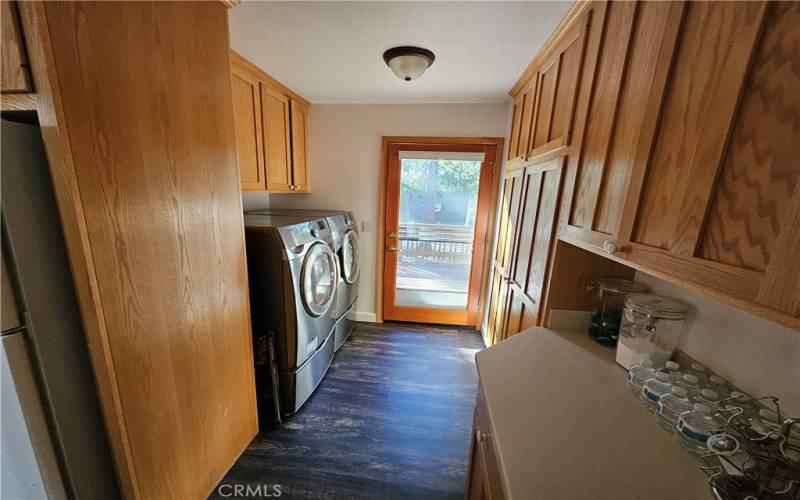 1st Fl Laundry Room