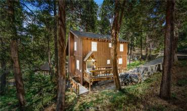 1205 Jungfrau Drive, Crestline, California 92325, 2 Bedrooms Bedrooms, ,1 BathroomBathrooms,Residential,Buy,1205 Jungfrau Drive,CV24150984