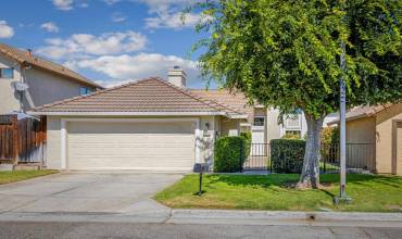 1139 Del Oro Way, Gilroy, California 95020, 3 Bedrooms Bedrooms, ,2 BathroomsBathrooms,Residential,Buy,1139 Del Oro Way,ML81981029