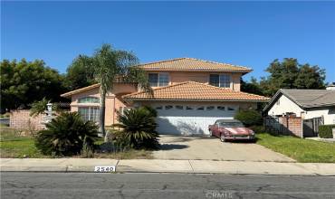 2540 W Calle Vista Drive, Rialto, California 92377, 4 Bedrooms Bedrooms, ,3 BathroomsBathrooms,Residential,Buy,2540 W Calle Vista Drive,TR24195444