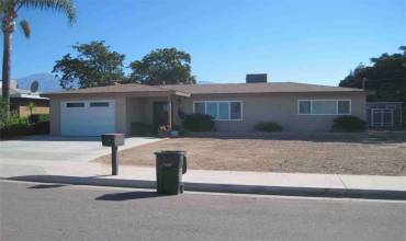 12363 12th Street, Yucaipa, California 92399, 2 Bedrooms Bedrooms, ,1 BathroomBathrooms,Residential,Buy,12363 12th Street,EV24195986