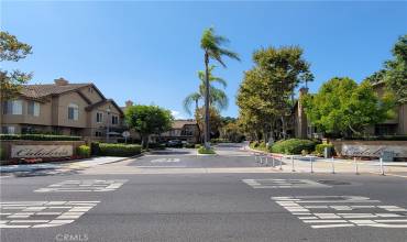 17 Destiny Way, Aliso Viejo, California 92656, 2 Bedrooms Bedrooms, ,2 BathroomsBathrooms,Residential,Buy,17 Destiny Way,OC24193681