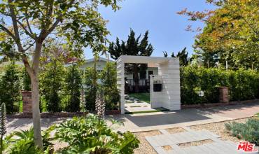 2473 Walnut Avenue, Venice, California 90291, 3 Bedrooms Bedrooms, ,3 BathroomsBathrooms,Residential Lease,Rent,2473 Walnut Avenue,24442135