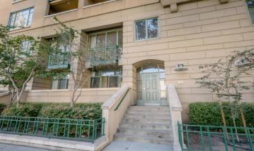 151 S 4th Street, San Jose, California 95112, 2 Bedrooms Bedrooms, ,2 BathroomsBathrooms,Residential,Buy,151 S 4th Street,ML81981115