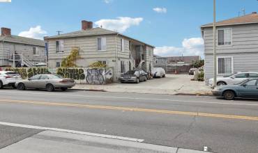 1037 International Blvd, Oakland, California 94606, 4 Bedrooms Bedrooms, ,4 BathroomsBathrooms,Residential Income,Buy,1037 International Blvd,41073974