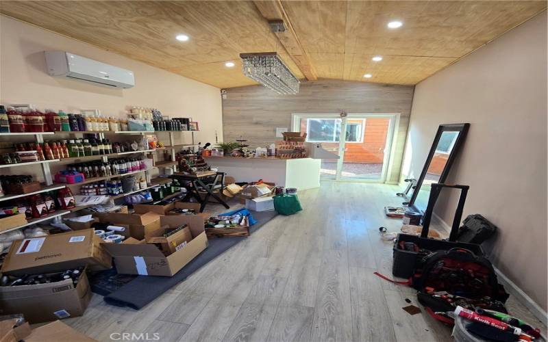 Office/storage/gym?