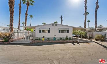 6 Johnson Street, Cathedral City, California 92234, 2 Bedrooms Bedrooms, ,1 BathroomBathrooms,Manufactured In Park,Buy,6 Johnson Street,24441591